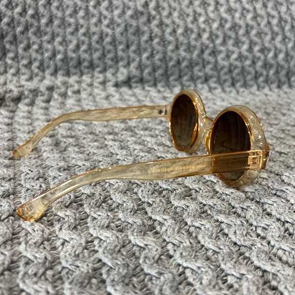 Quay Australia Sunglasses 1521 Peach Cat Eye Sunnies - Picture 9 of 13